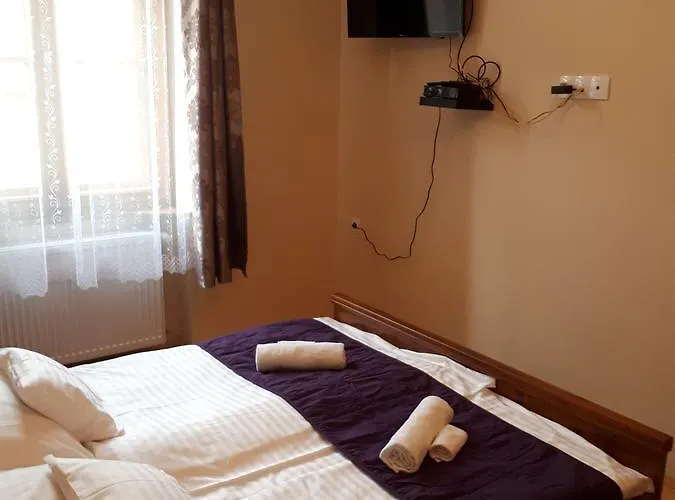 ゲストハウス Csanabella House セゲド