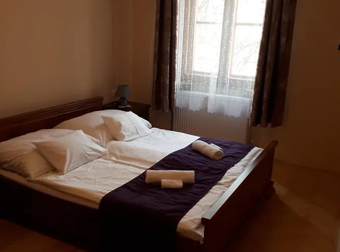Csanabella House ゲストハウス セゲド