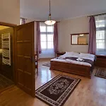Csanabella House Πανσιόν Σέγκεντ