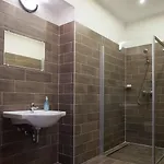 Csanabella House * Σέγκεντ