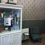 Πανσιόν Csanabella House *