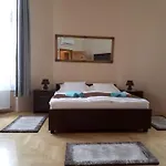 Csanabella House * Σέγκεντ