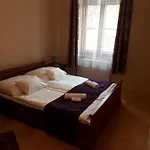 Csanabella House Πανσιόν Σέγκεντ