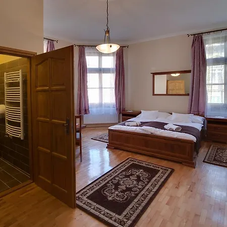 Csanabella House Guest house Szeged